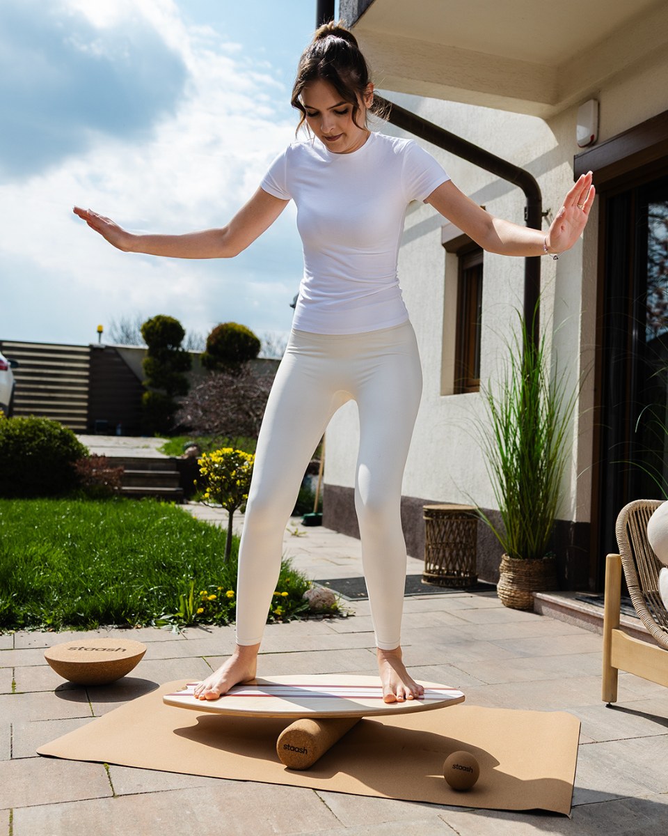 Balance board STAASH sur une terrasse